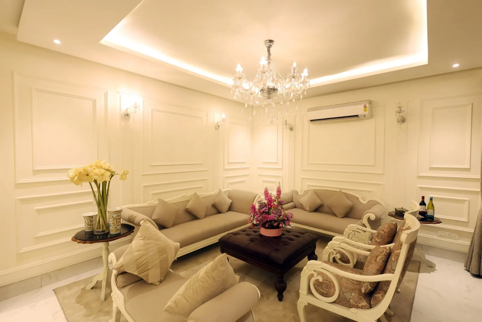New Delhi — 2BHK with Private Courtyard — Living Area, photo 4 of 24